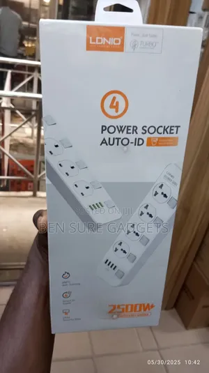 4 Power Socket Auto-Id