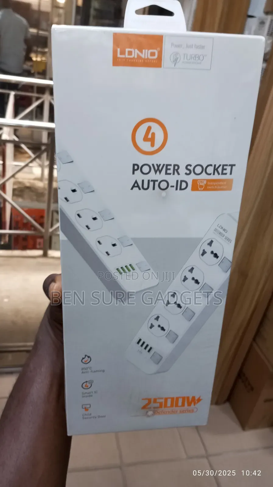 4 Power Socket Auto-Id