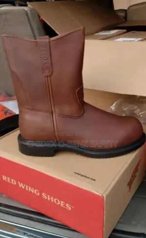Red Wing Oil/Slip Resistant Safety Work Boot