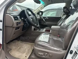 Lexus GX 460 Premium 2011 White