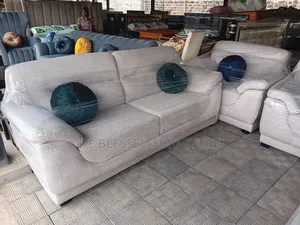 Fabri Sofa
