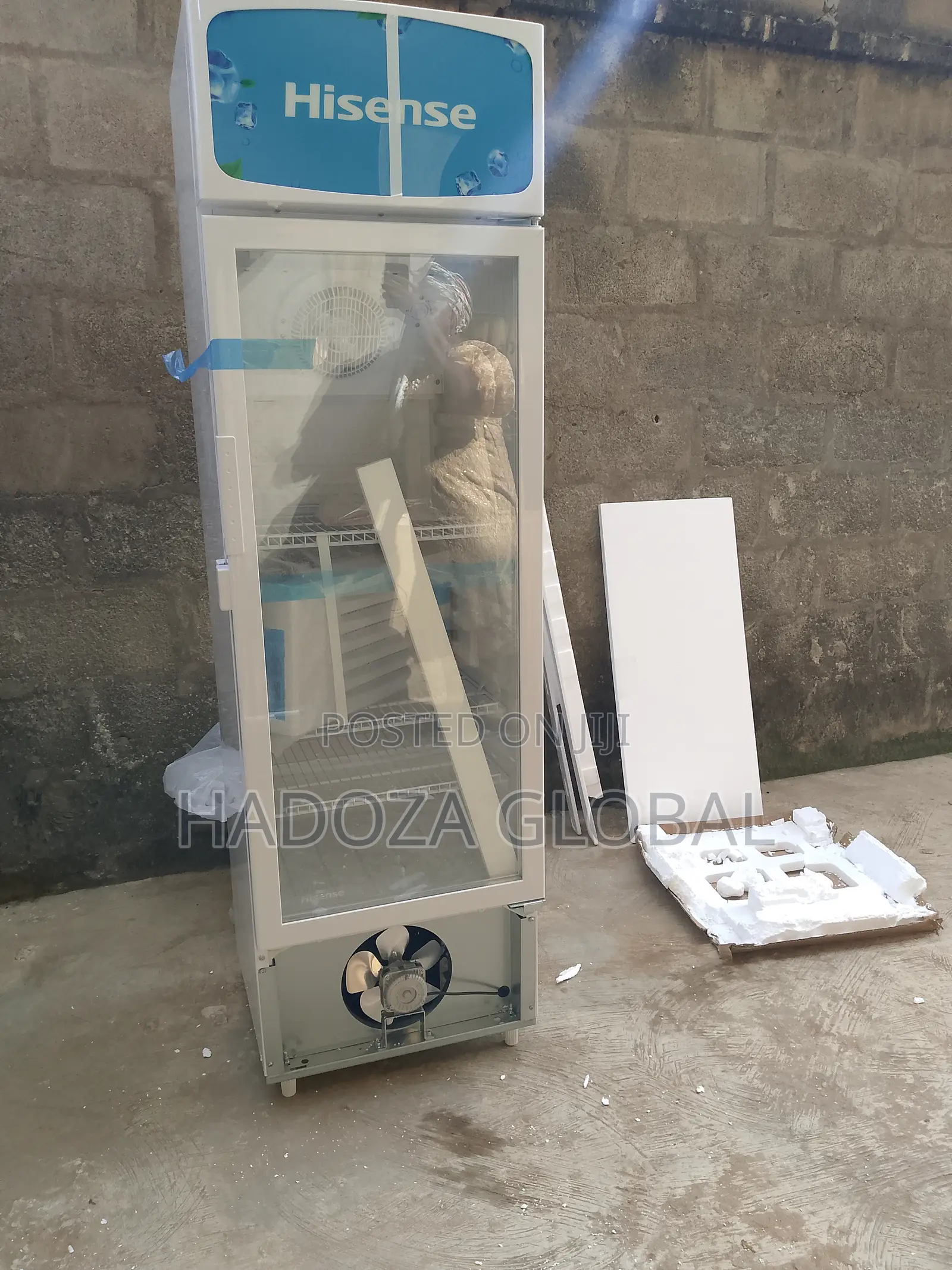Elegant Display Chiller - Hisense - 222 Litres - Fl-30fc
