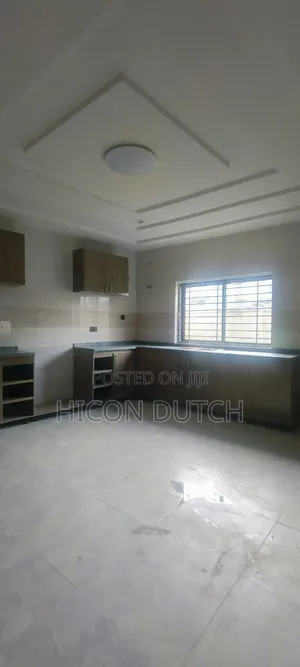 4bdrm Duplex in Berger Yard, Life Camp for rent