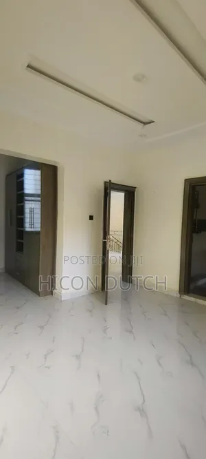 4bdrm Duplex in Berger Yard, Life Camp for rent