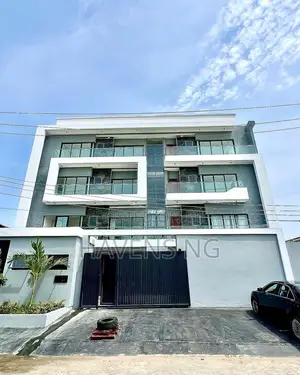 3bdrm Apartment in Lekki Phase 1 for sale