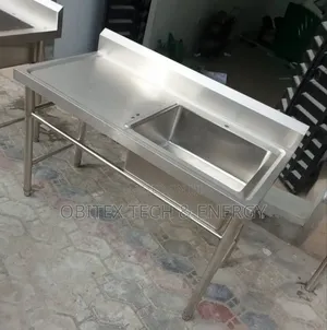 Single Stainless Steel Sink With Side Drainboard