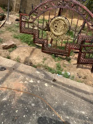 Royal Fence Rail