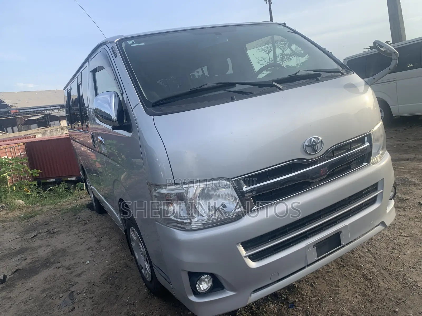 Toyota HiAce 2012 Grey