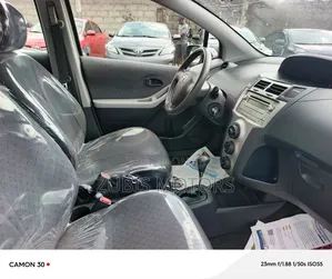 Toyota Yaris 2008 Gray