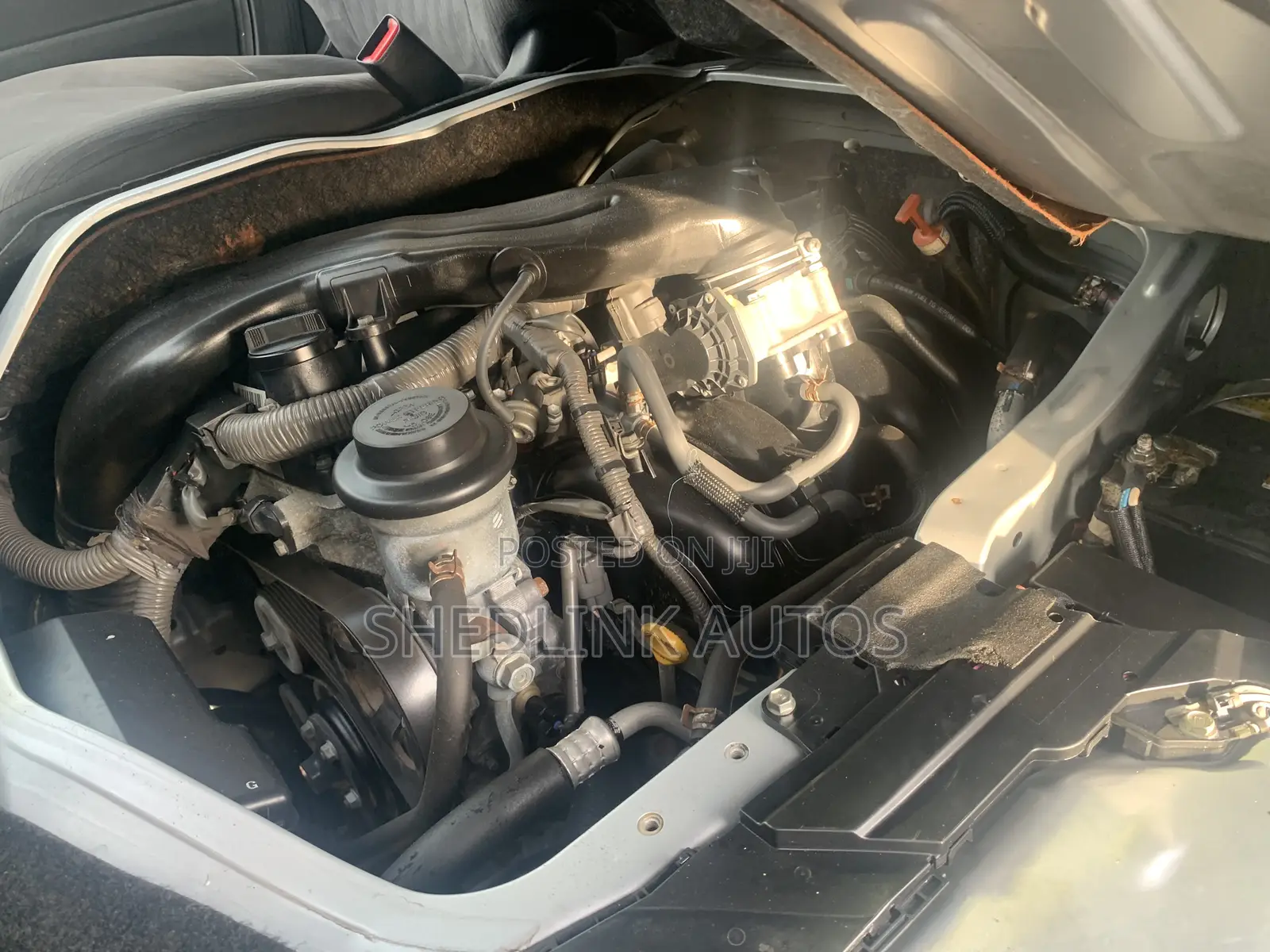 Toyota HiAce 2012 Grey