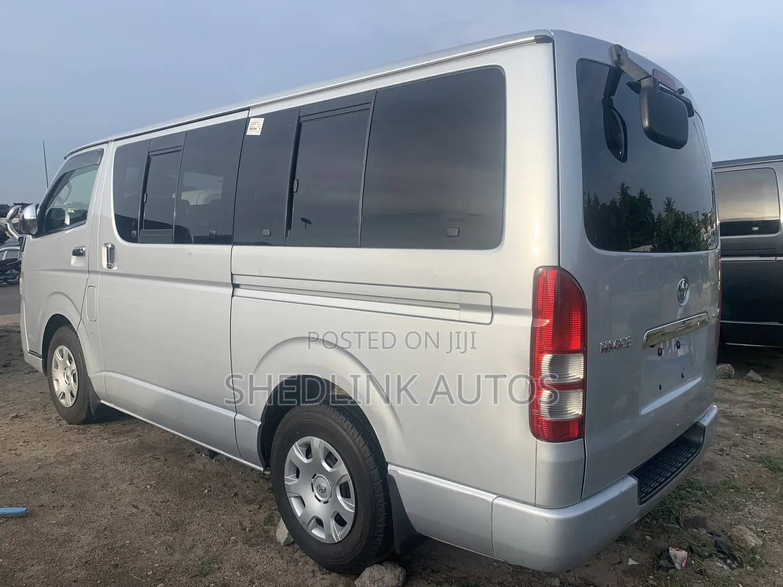 Toyota HiAce 2012 Grey