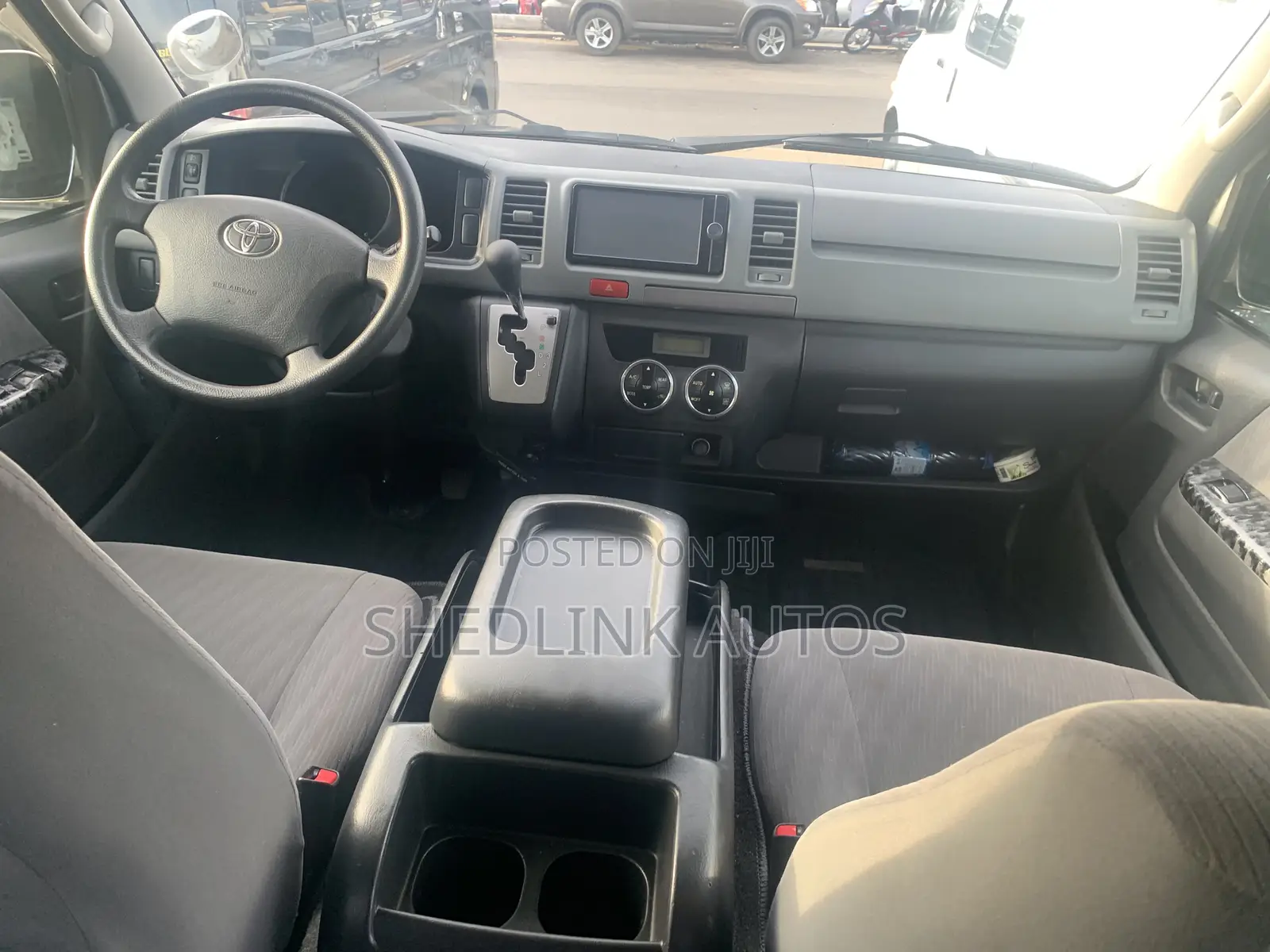 Toyota HiAce 2012 Grey