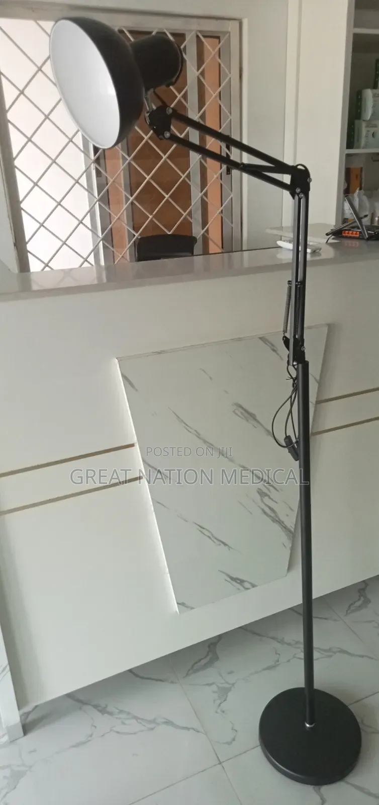 Angle Point Lamp