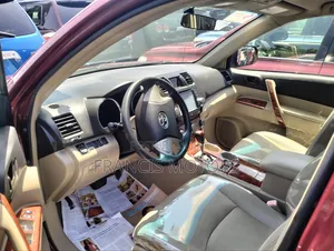 Toyota Highlander Limited 2010 Red