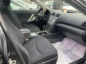 Toyota Camry 2.4 SE Automatic 2008 Gray