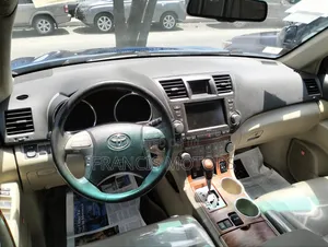 Toyota Highlander Limited 2010 Blue