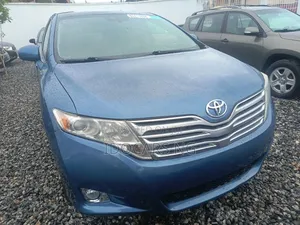 Toyota Venza V6 AWD 2011 Blue