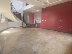 5bdrm Penthouse in Royal Garden Estate, VGC / Ajah for rent