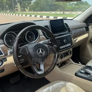 Mercedes-Benz GLE-Class 2016 Gray