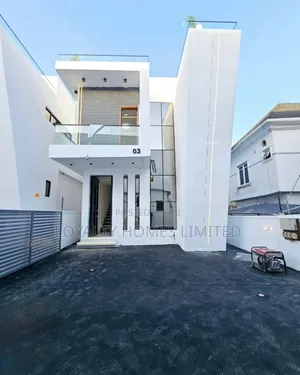 4bdrm Duplex in Lekki for sale