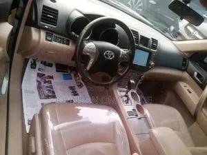 Toyota Highlander Limited 2010 Green