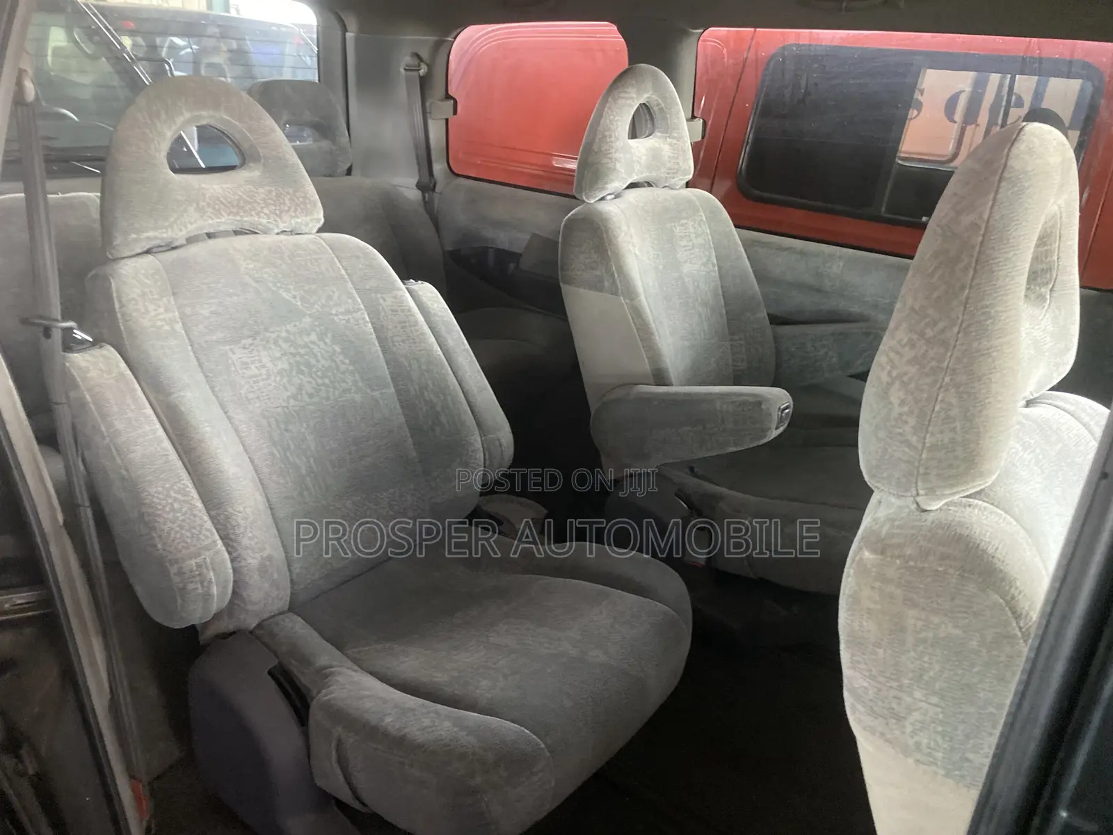 Mitsubishi Space Gear 2007 Black