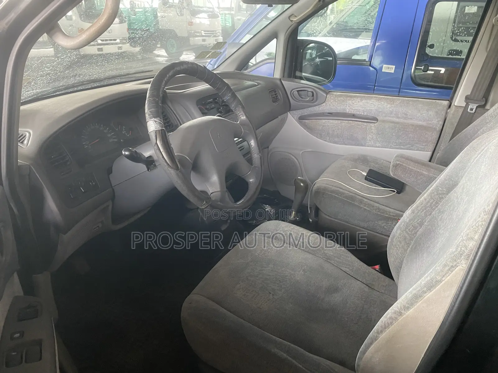 Mitsubishi Space Gear 2007 Black