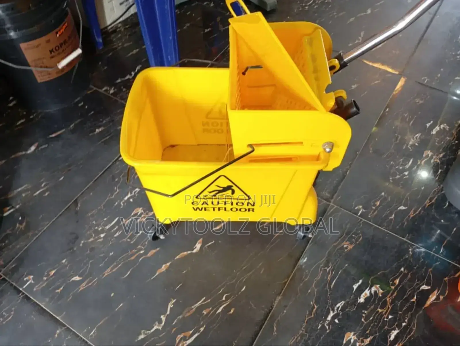 Caution Wetfloor Cleaning Bucket