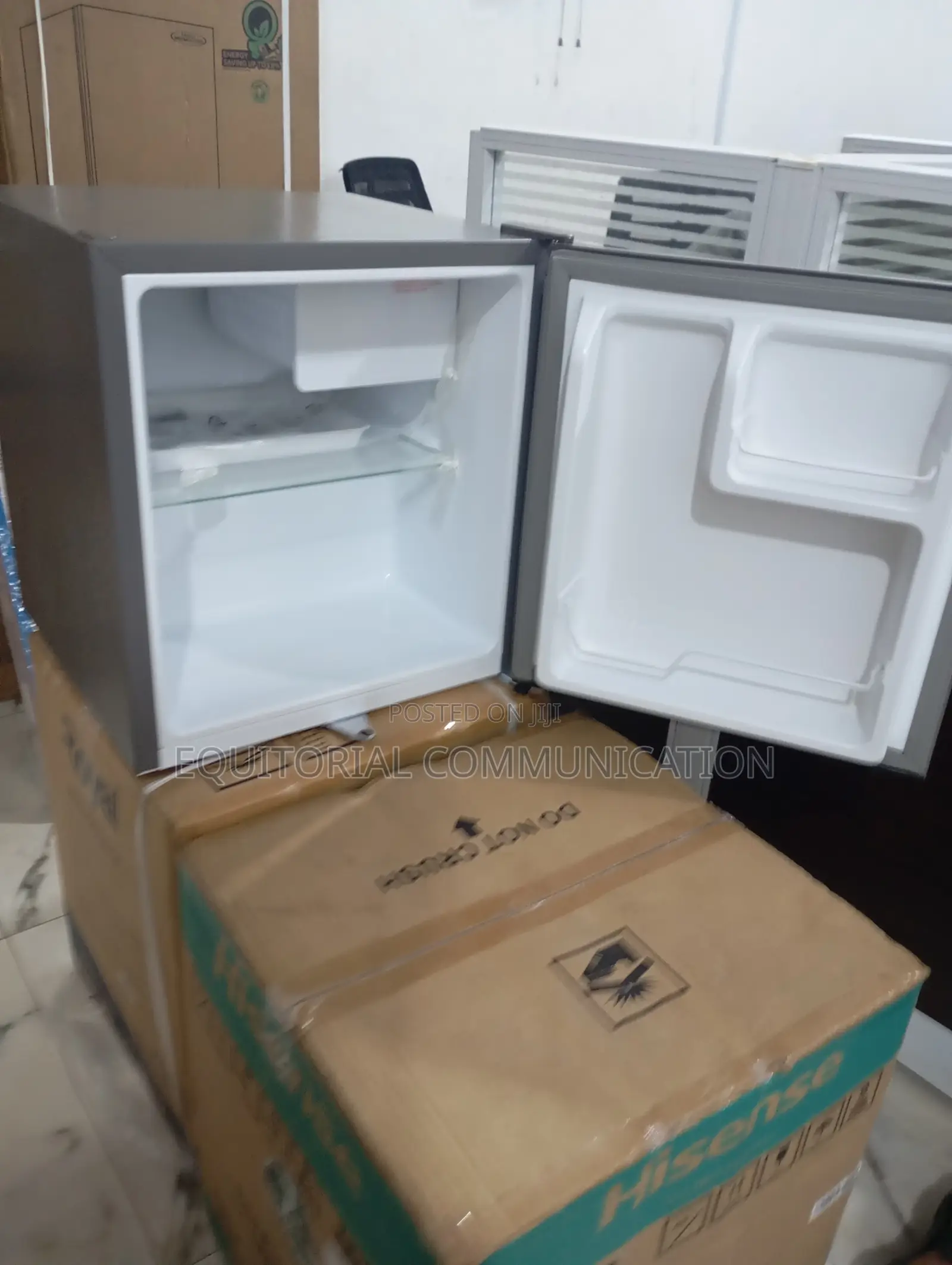 Hisense Ref045dr – Portable Mini Fridge for Student