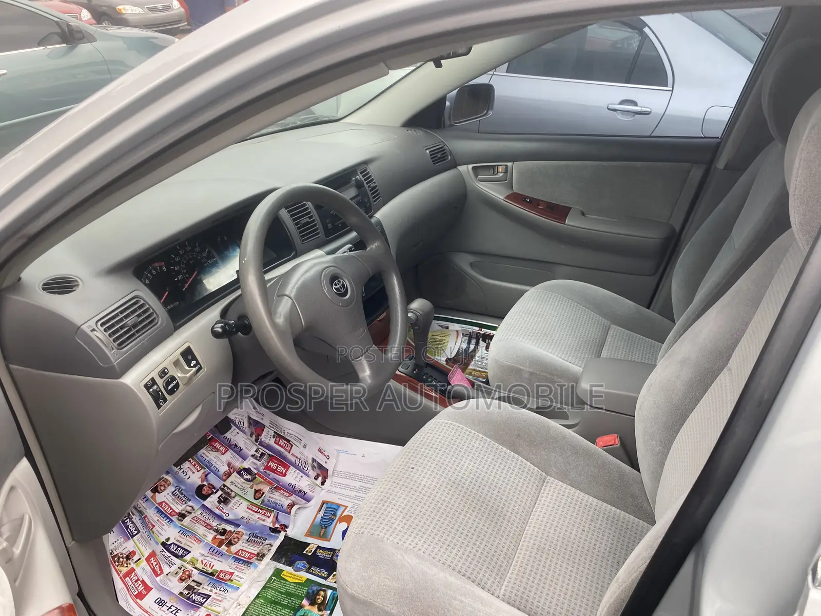 Toyota Corolla LE 2006 Silver