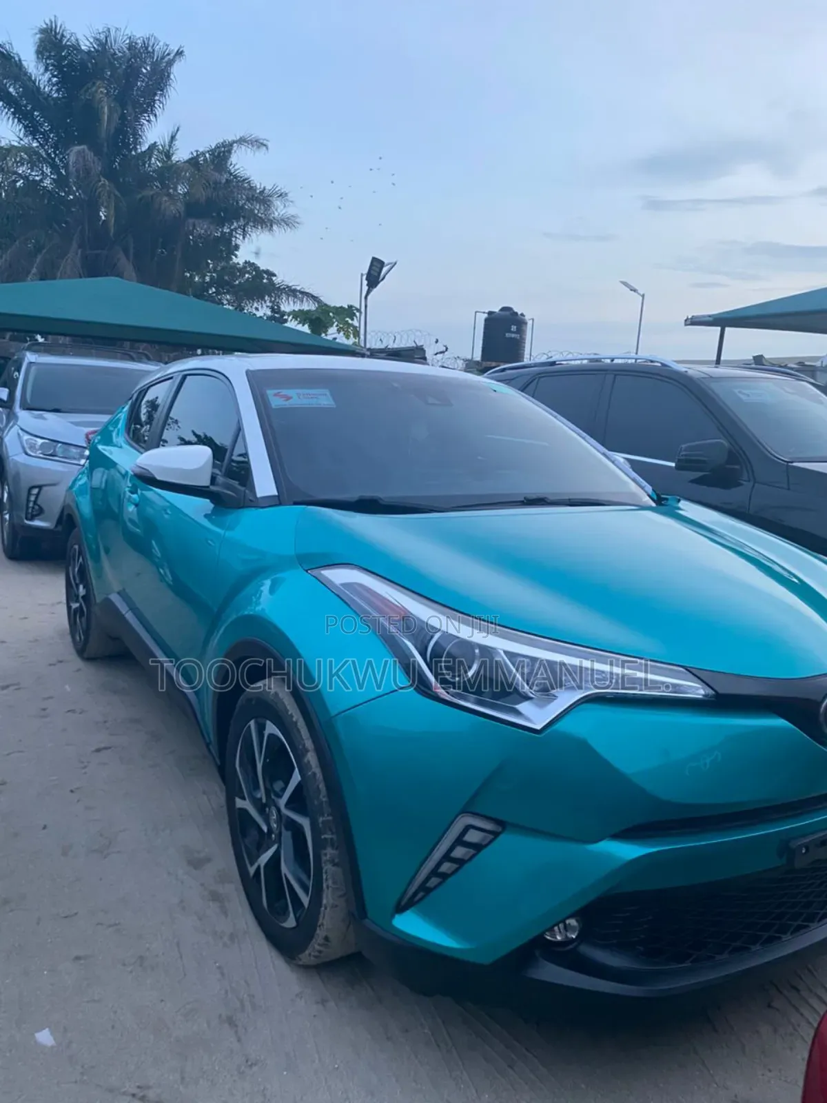 Toyota C-HR XLE FWD Sport Utility (2.0L 4cyl 2AM) 2018 Green