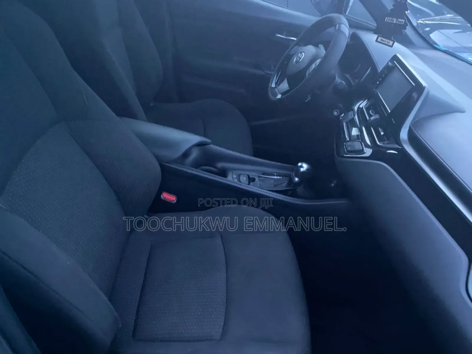 Toyota C-HR XLE FWD Sport Utility (2.0L 4cyl 2AM) 2018 Green