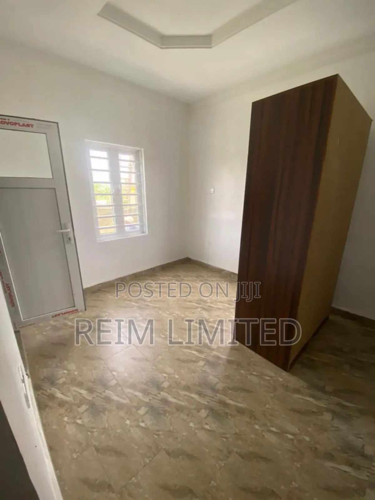 2bdrm Apartment in Omorogor Street, Warri for rent