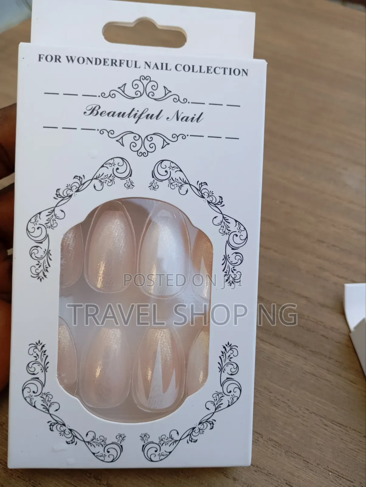 Press-on Nails With Jelly Glue | Gorgeous Designs
