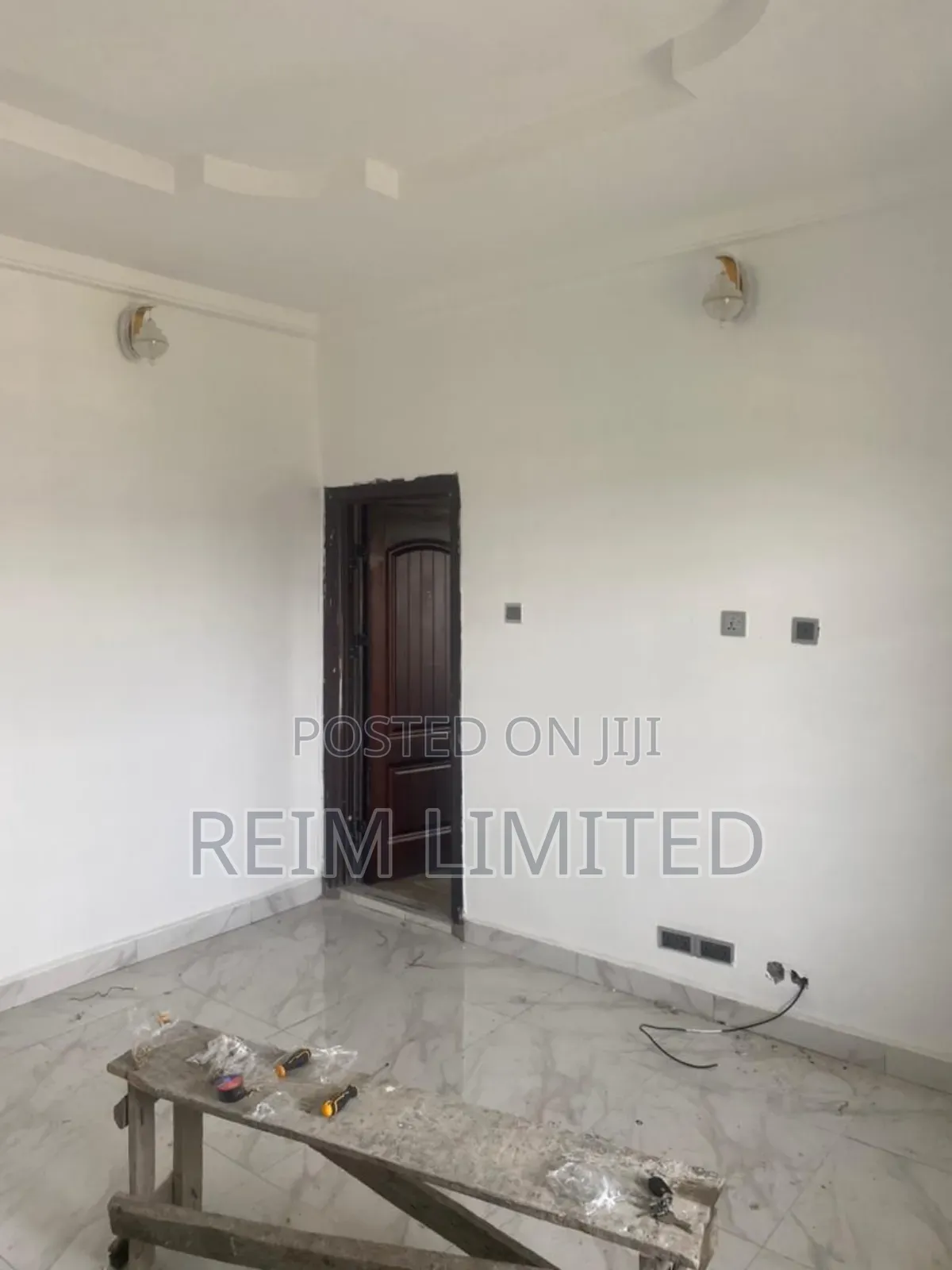 2bdrm Apartment in Omorogor Street, Warri for rent