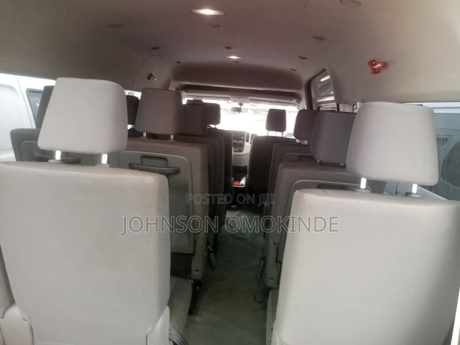 Toyota HiAce 2021 White
