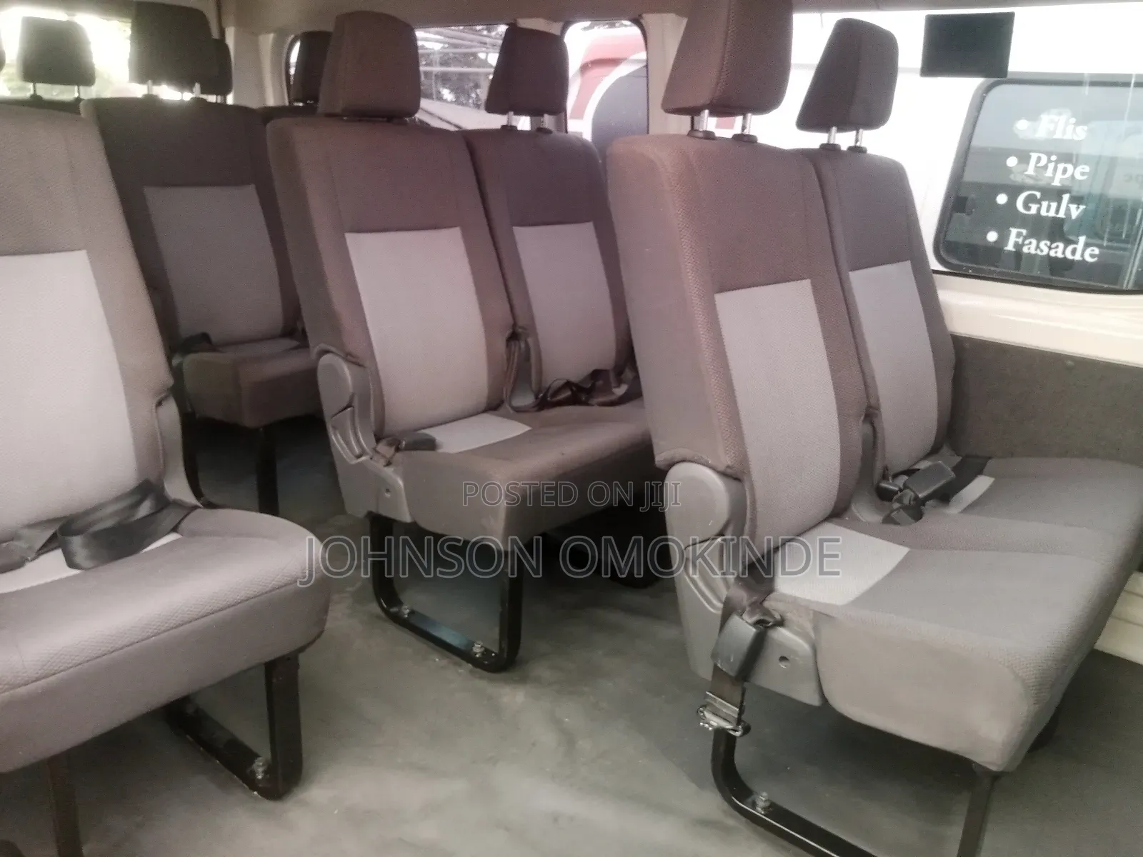 Toyota HiAce 2021 White