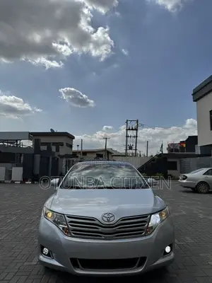 Toyota Venza AWD 2012 Silver