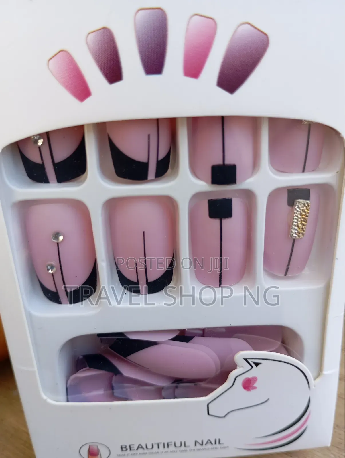 Press-on Nails With Jelly Glue | Gorgeous Designs