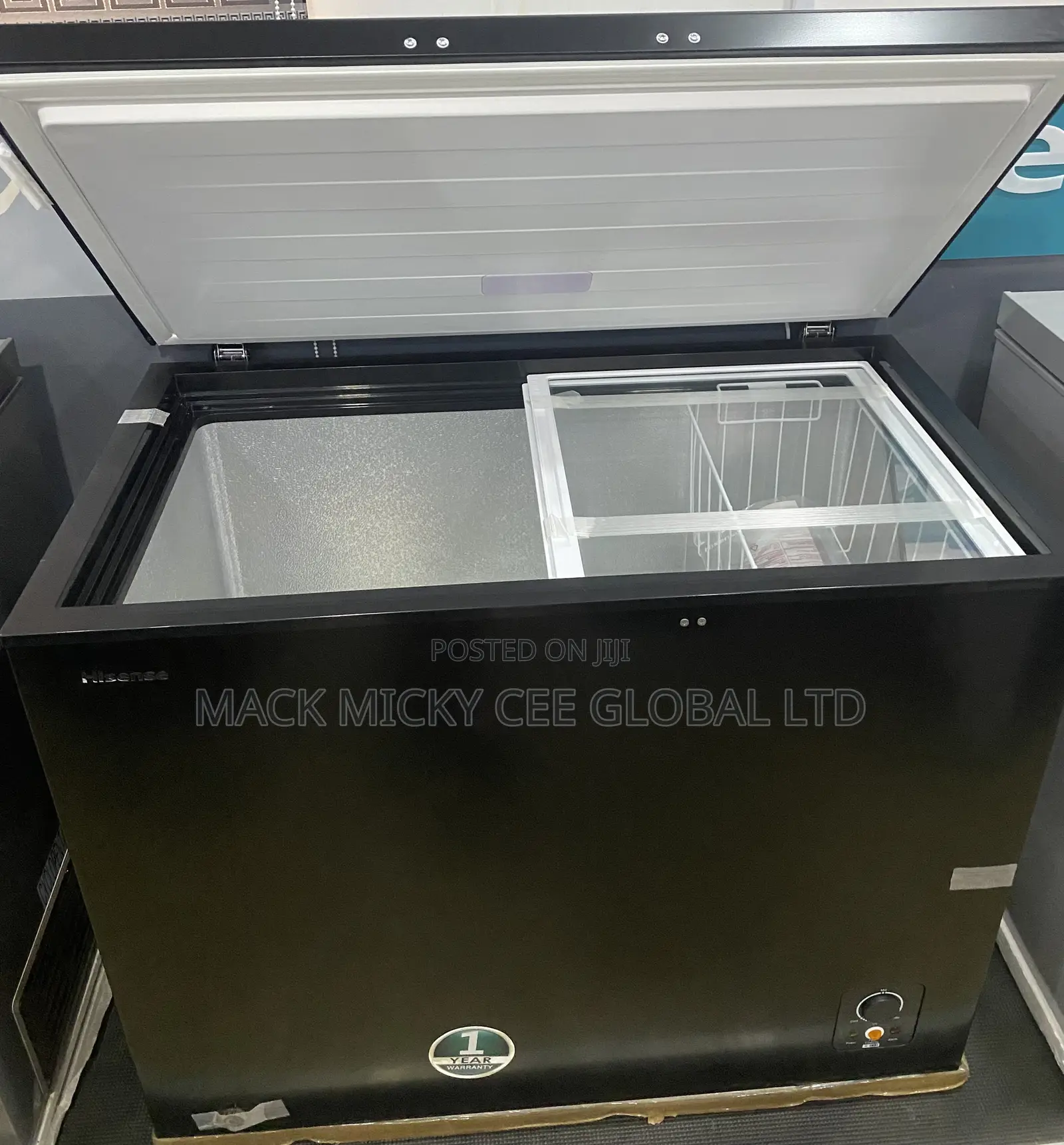 Hisense Chest Freezer 240l (320sh)