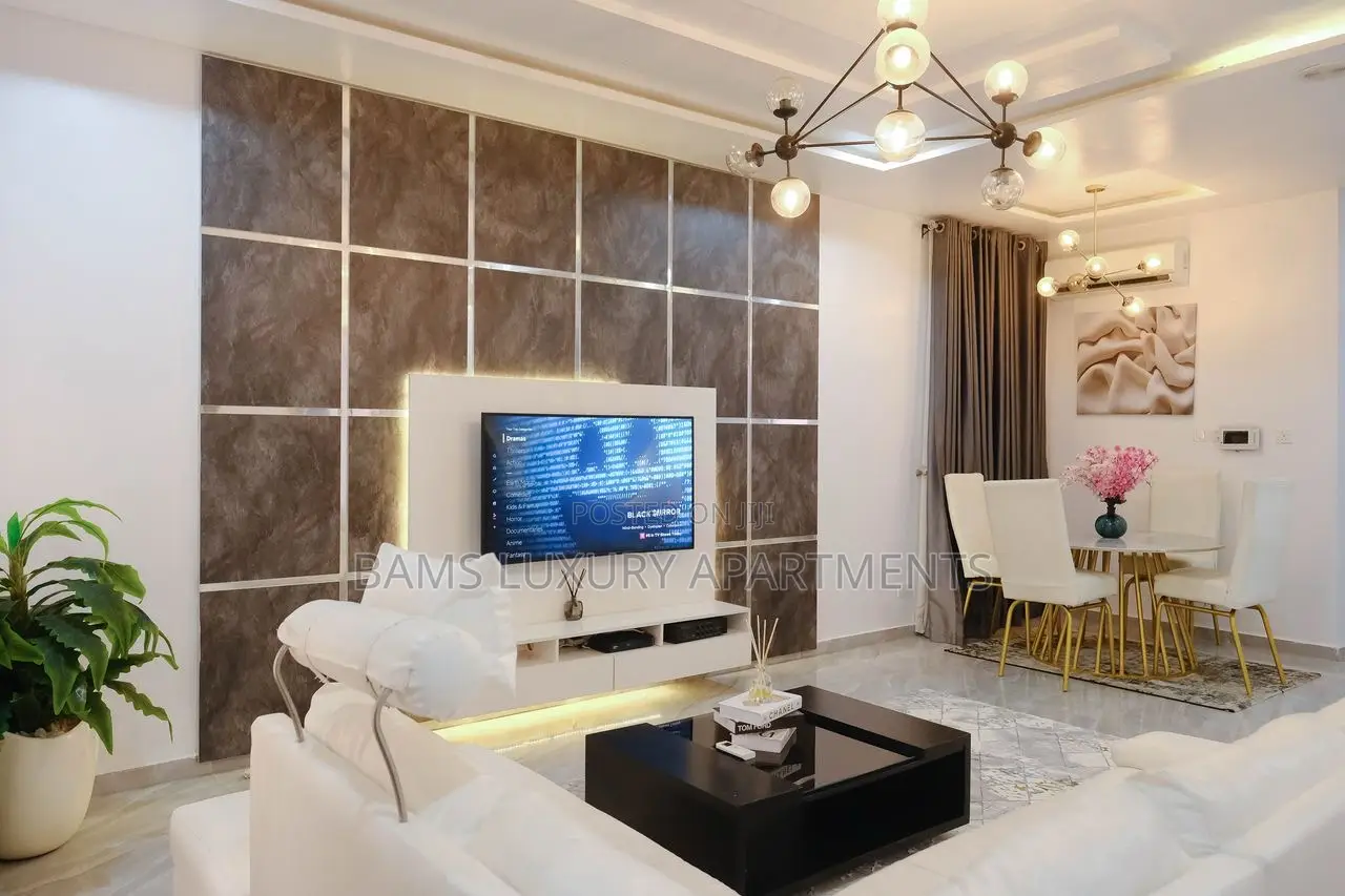 Nice Shortlet Apartment With Ps 5