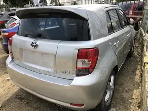 Scion xD Base 2009 Silver