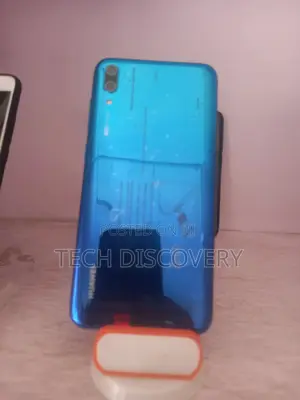 Photo - Huawei Y7 Pro 2019 32 GB Blue