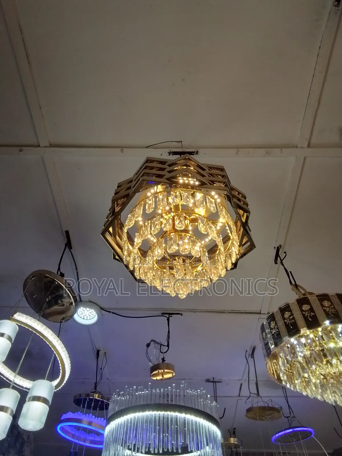 Classic Crystal Dropping Led Chandelier