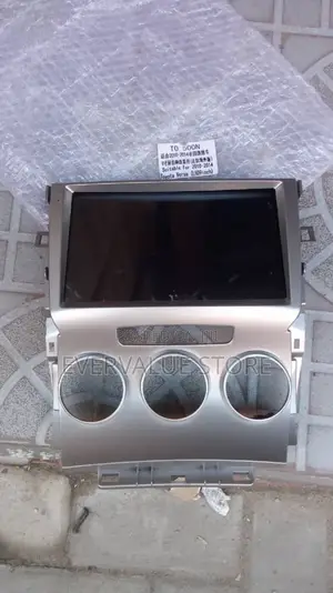 Toyota Verso 2008-2018 Android Player + Reverse Camera.