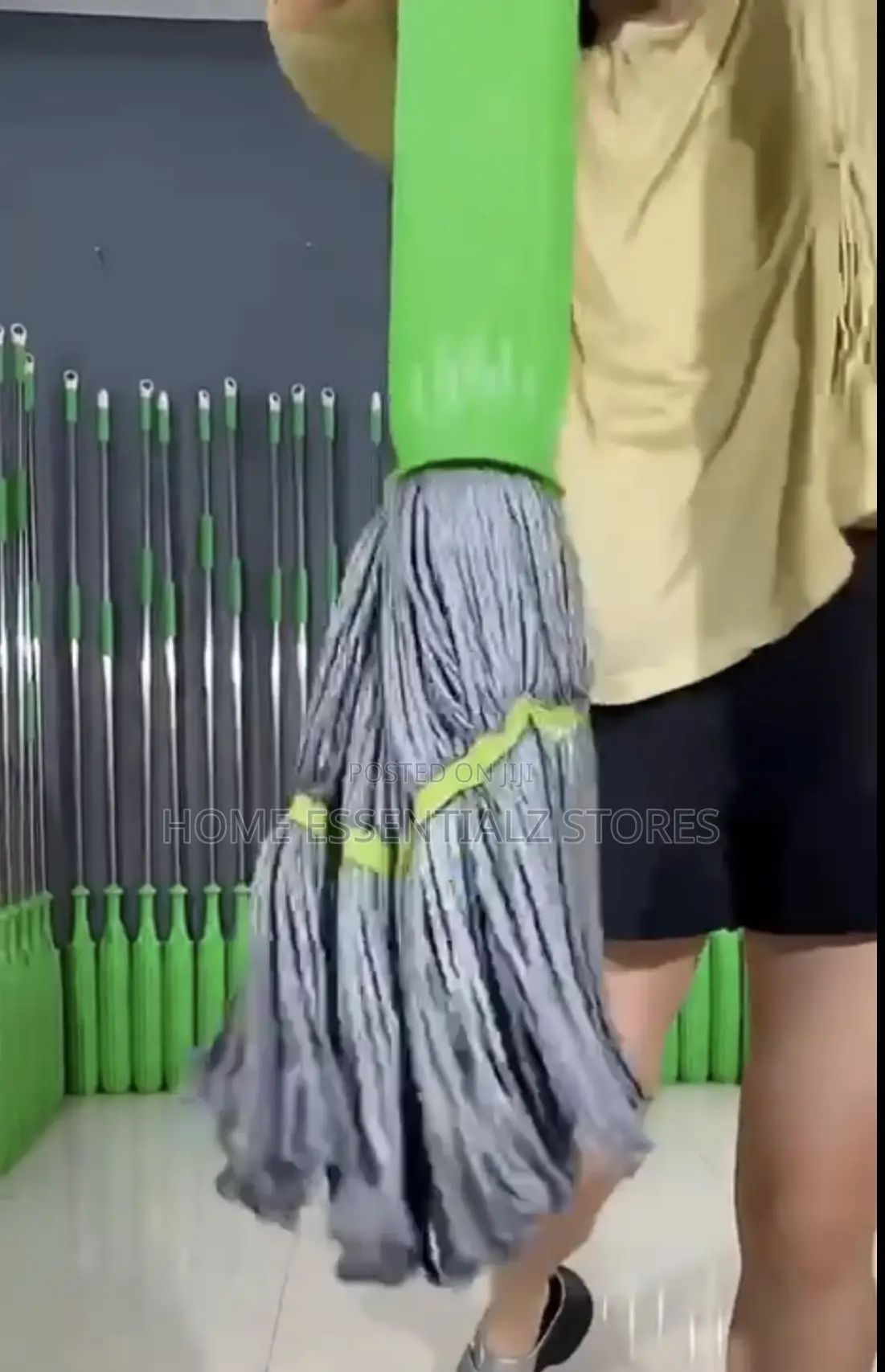 Pull and Dry Mop Stick