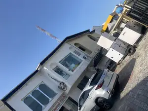 Showroom to Let