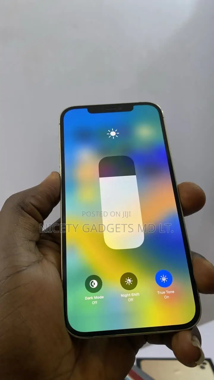 Apple iPhone 11 64 GB Yellow