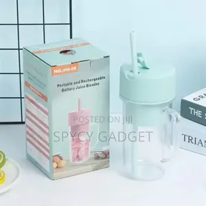 Mini Rechargeable Fruit Juicer Cup With Straw