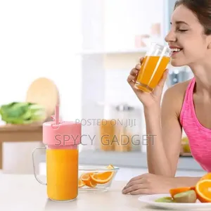 Portable Rechargeable Juicer Cup With Straw - Pink